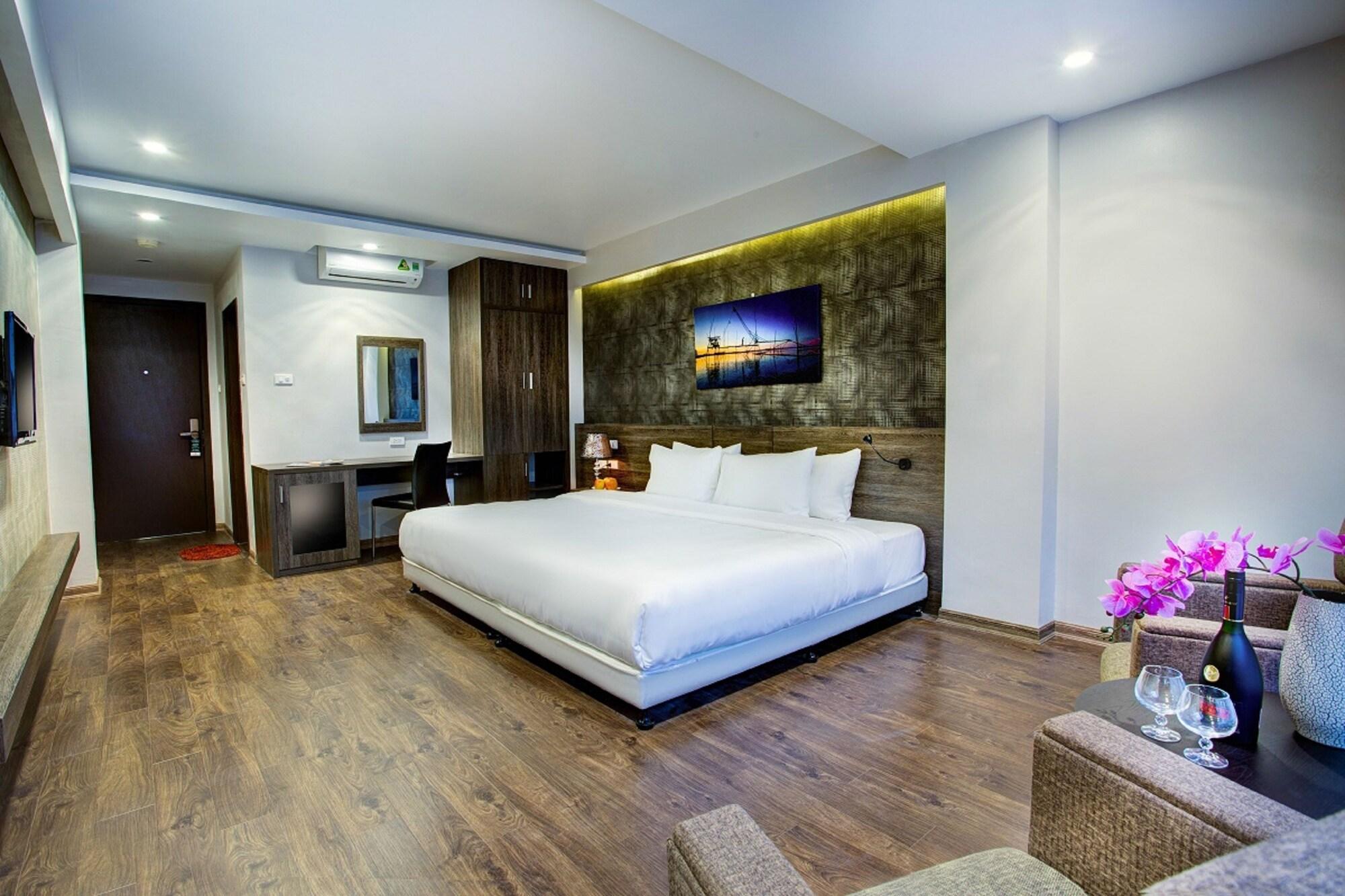 My Linh Hotel Hanoi Exterior foto